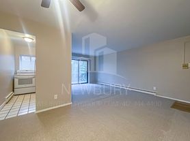 Poplar Apartments