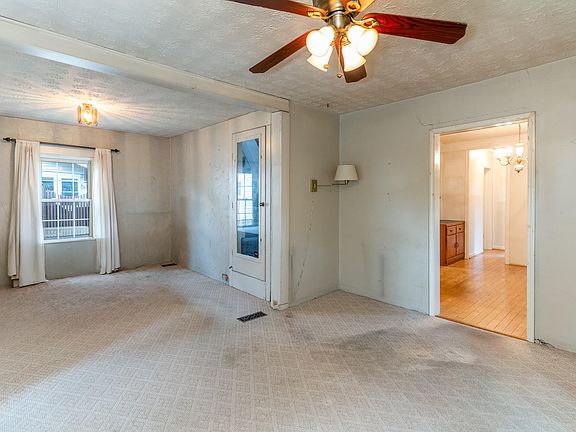 5th image of 45 Bellemonte Ave