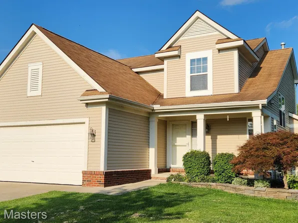 9228 Maple Ridge Dr, Newport, MI 48166