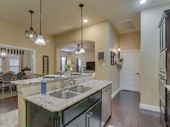 5th image of 9508 National Pines Dr