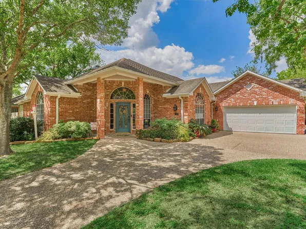 11603 Vailrun Dr, Houston, TX 77070