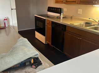 1153 S Forums Ct APT 3A, Wheeling, IL 60090