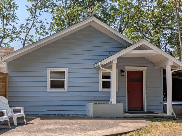 (undisclosed Address), Camas, WA 98607