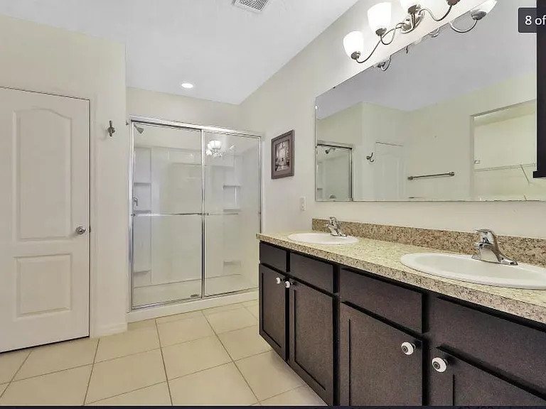 1739 Savannah Ln — Photo 6