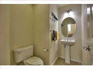 3rd image of 278 Heinlen Ct