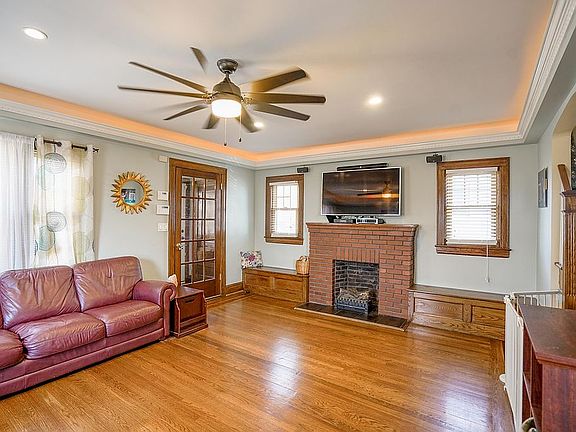 4th image of 88 Macfarland Ave