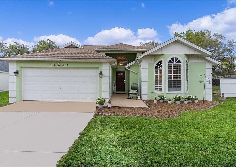 1st image of 40045 PALM STREET