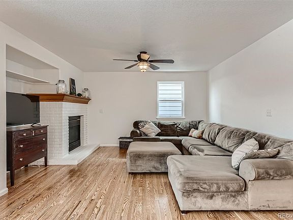 3rd image of 12201 Holly Way