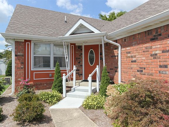 2nd image of 3303 Brandenburg Blvd