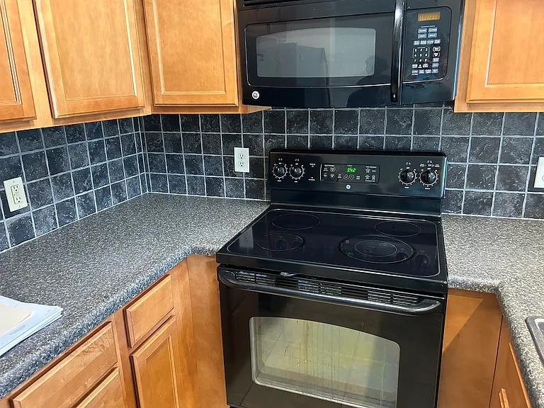 2700 Kimberlea Dr — Photo 25