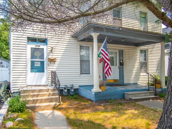 718 W Jackson St, Ottawa, IL 61350