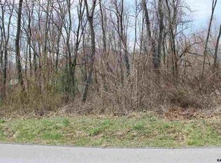 11 W Main St, Fairfield, PA 17320