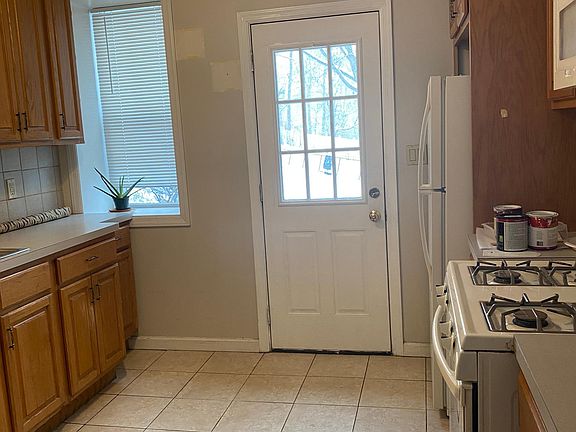 2nd image of 158 Cook Ave #1