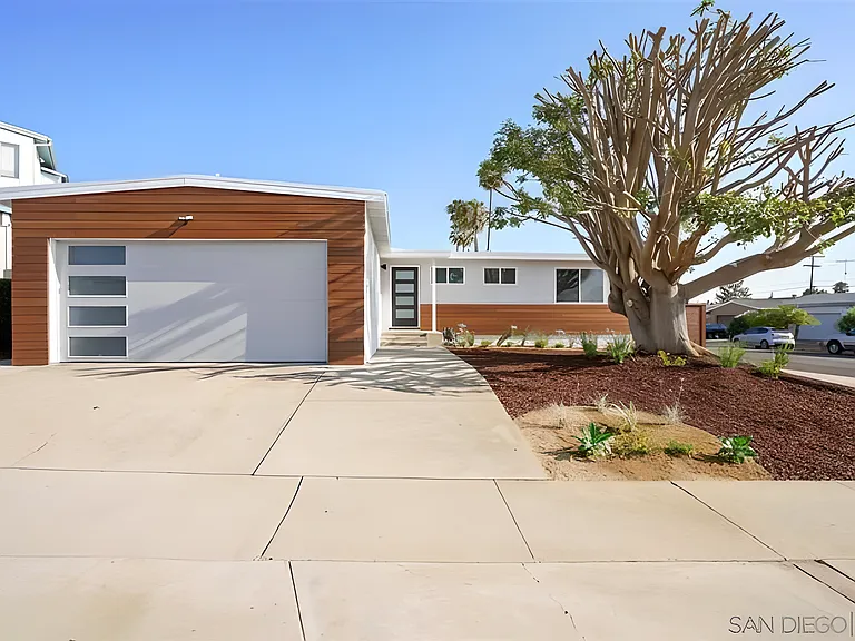 5090 Ovid Pl — Photo 2