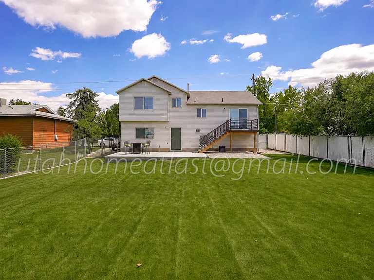 4353 S 3100 W — Photo 22