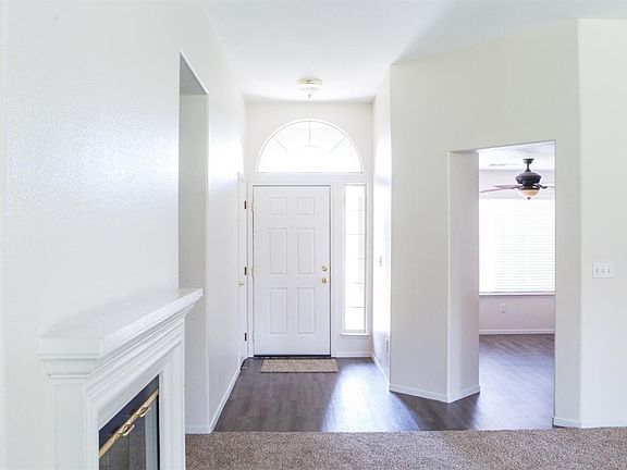 3rd image of 5508 W La Vida Court SW