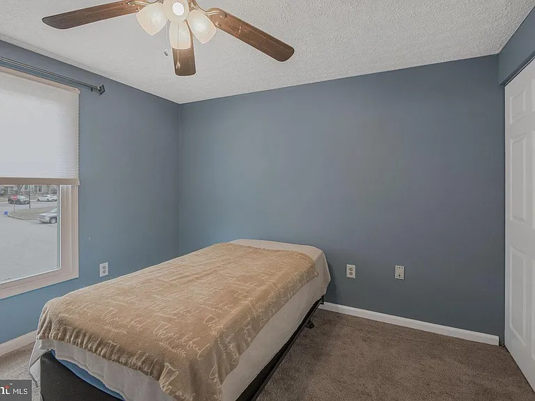 6121 Cedar Wood Dr — Photo 10