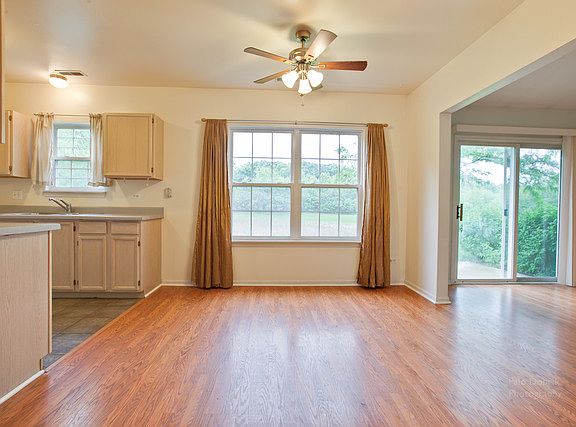 2nd image of 1216 N Village Dr #0