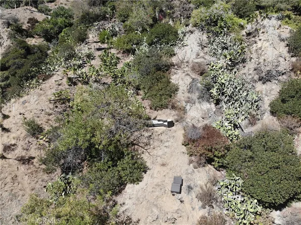 2021 Oakden Dr, Los Angeles, CA 90046