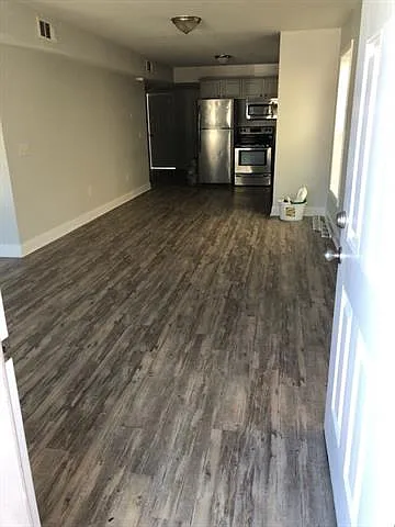 4314 Banks St — Photo 3