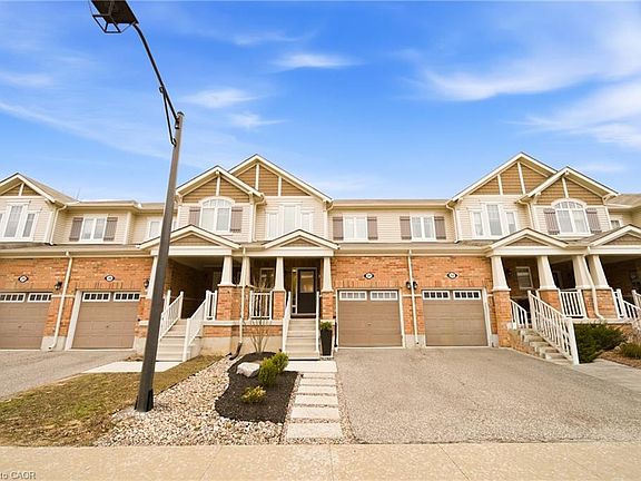 2nd image of 230 Avonsyde Blvd #31