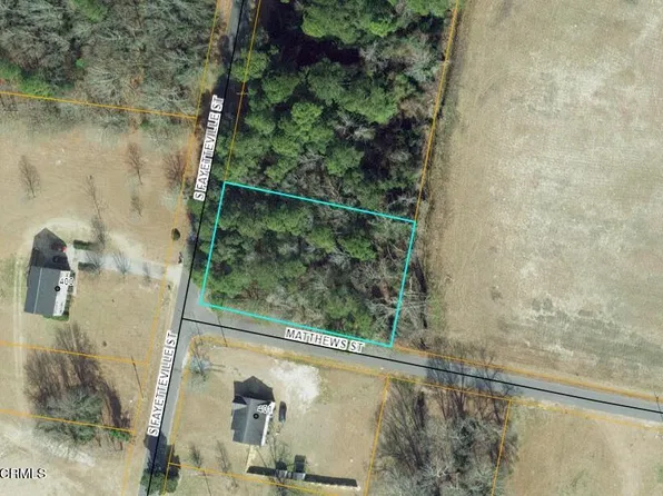 27 & 28 Fayetteville Street, Salemburg, NC 28385