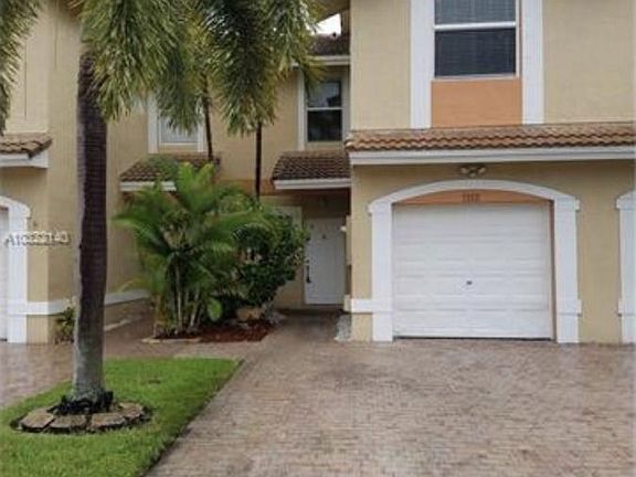 2nd image of 5512 NW 90th Ter