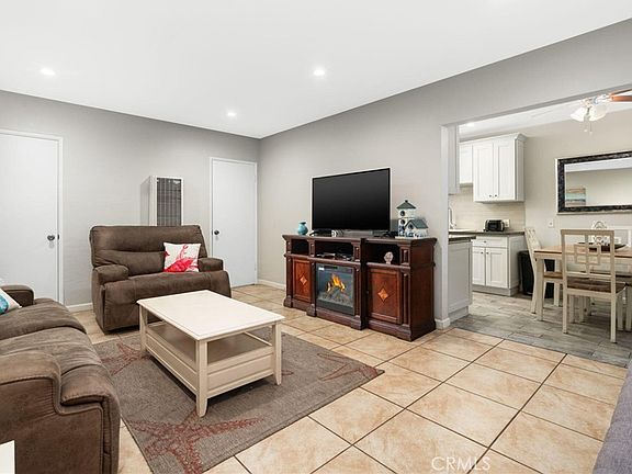 5th image of 4980 Sandyland Rd APT 104
