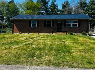 1105 Emory Rd, Elizabethtown, KY 42701