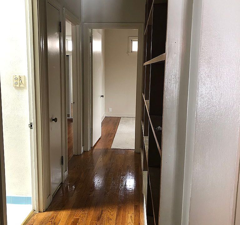 1st image of 3853 Newton Ct