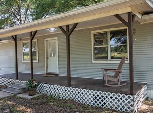 232 County Road 4325, De Kalb, TX 75559