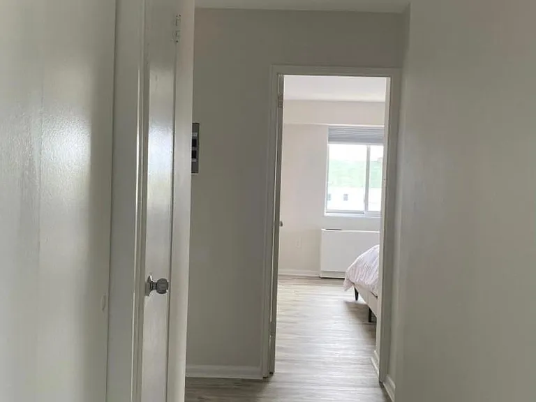 6101 Monmouth Ave #301 — Photo 1
