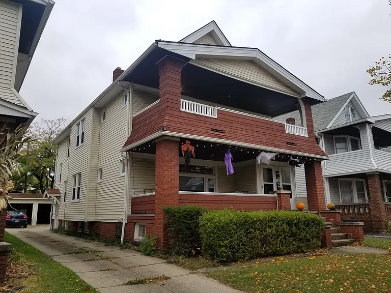 2056-58 Waterbury Rd — Photo 17