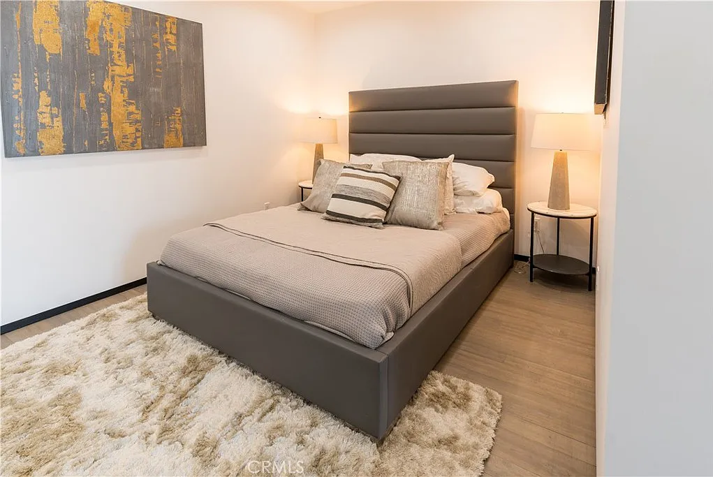 1 bed, 800 sqft, $4,000 — Photo 4