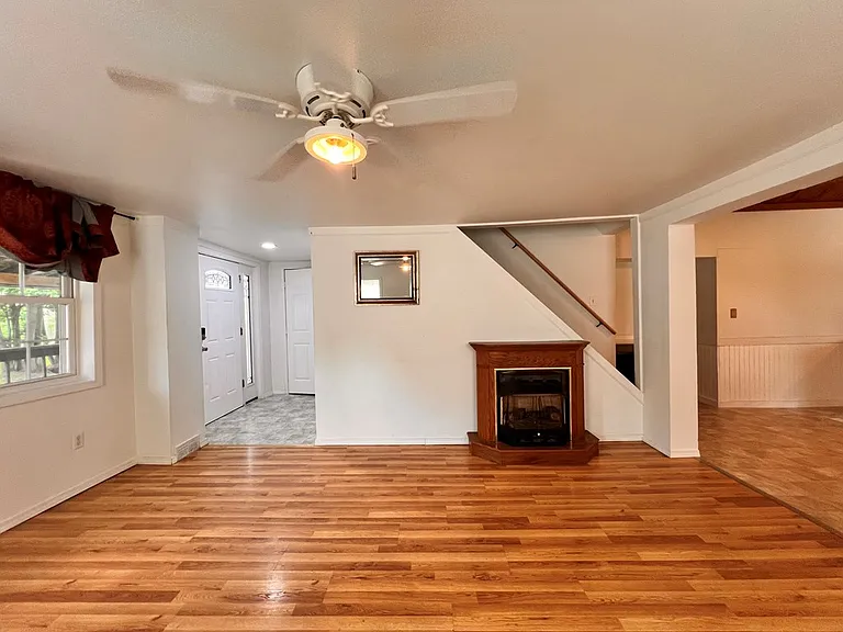 107 Summit St — Photo 19