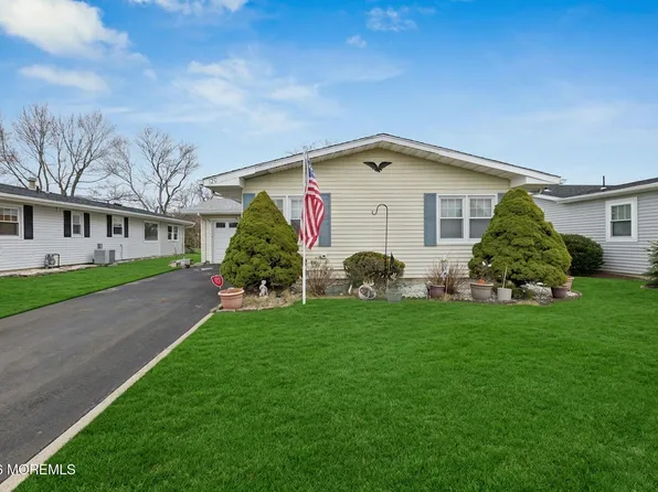 120 Whittier Road, Brick, NJ 08724