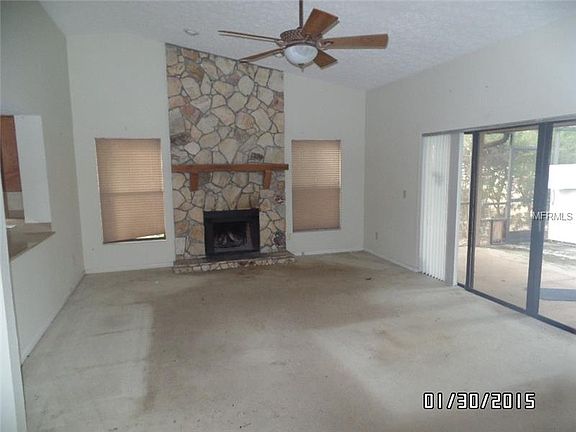 4th image of 2363 Windsor Oaks Ave