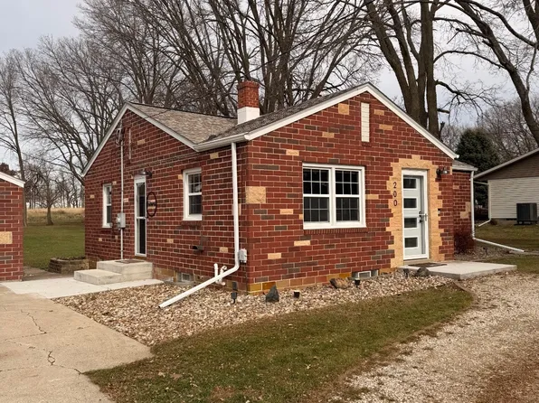 200 E Ahrens St, Sac City, IA 50583