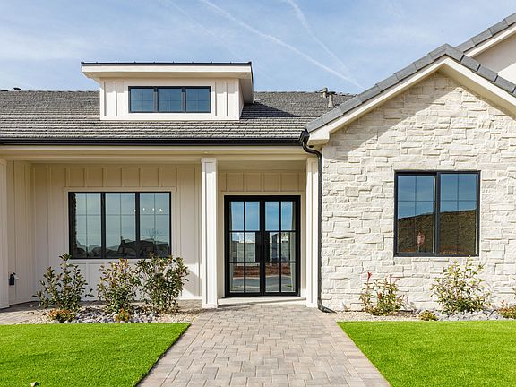 3rd image of 367 E Sidbury Rd