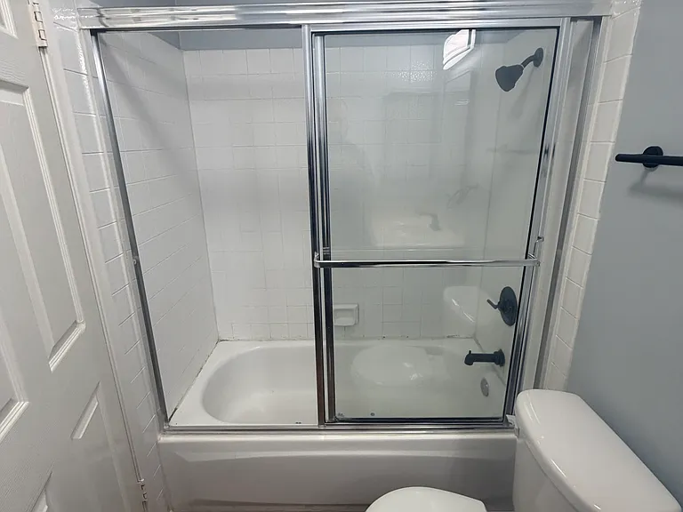 1025 4th Ave #18 — Photo 7