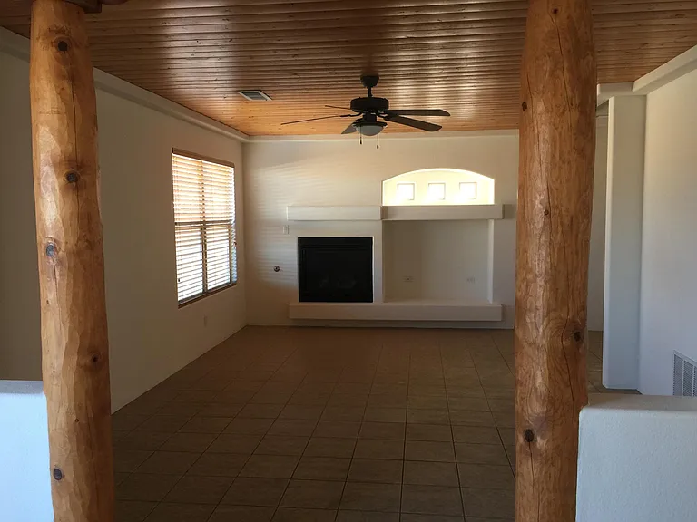 7315 Via Contenta NE — Photo 7