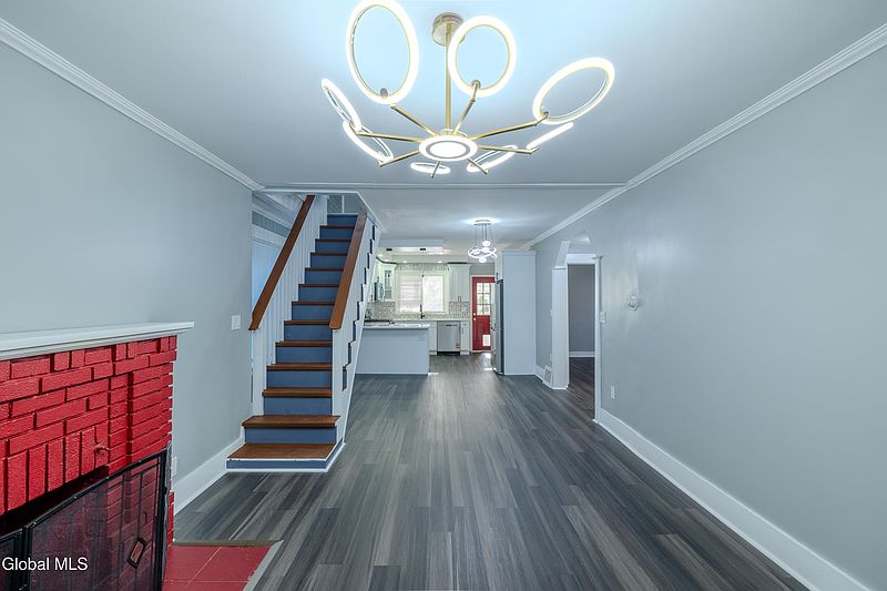 2nd image of 844 Harrison Avenue