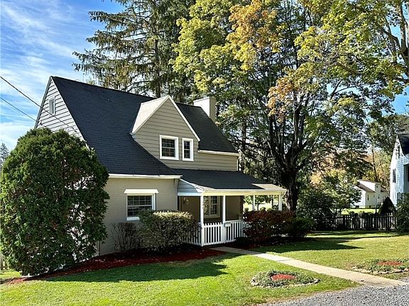 2nd image of 344 Elknud Ln