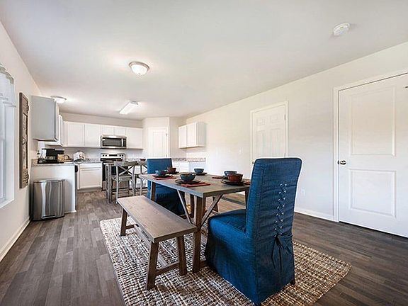 4th image of 10306 Island Lake Dr