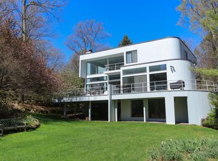 2 Quinby Ridge Rd, Armonk, NY 10504