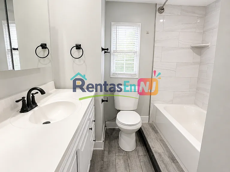 155 W Main St #3B — Photo 1