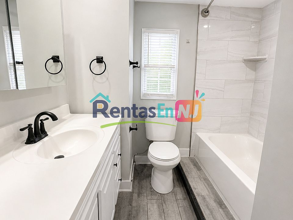 1st image of 155 W Main St #3B