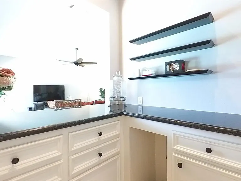 3339 Country Club Blvd — Photo 10