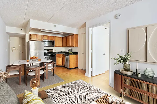 Rented by MNS | media 9