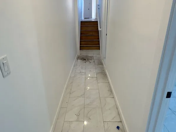 32 Radde Place image 20 of 27